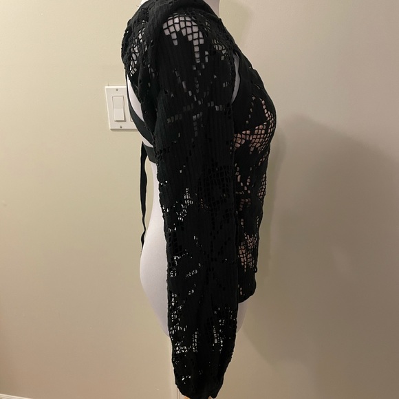 Beautiful Alice McCall backless top - Picture 4 of 12